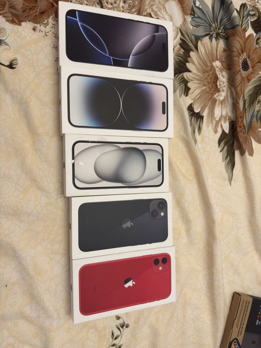 Cutii originale iphone