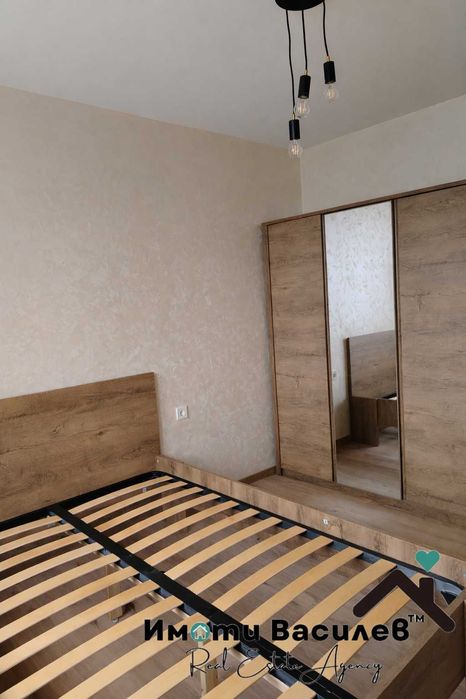 Дава се под наем Тристаен апартамент в София, Център - 80 кв.м за 817.53 € - Снимка #6