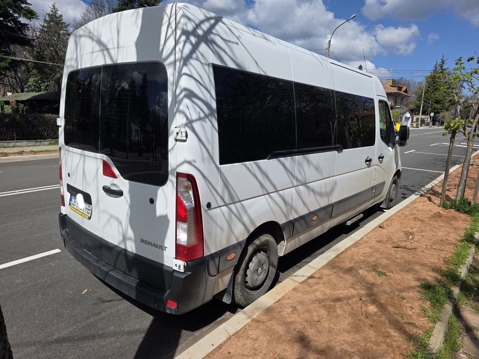 Продавам RENAULT MASTER 16+1места, 2019г
Продавам RENAULT MASTER 16+1