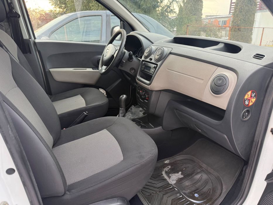 Autoutilitară Dacia Dokker / 2015 / AC / 150.000 km