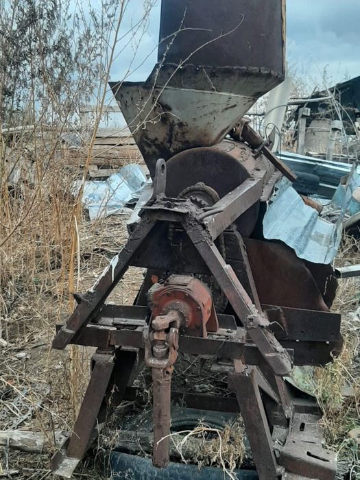 Сельхозтехника отдельно можно