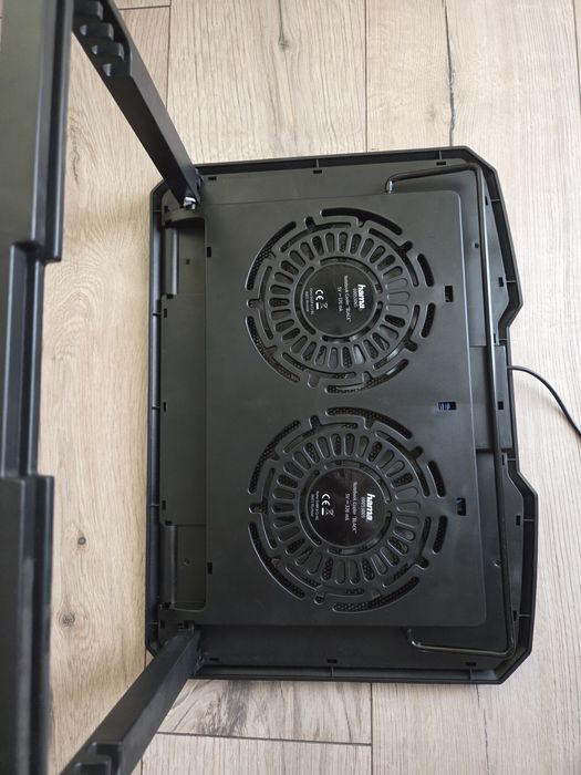 Hama Охлаждаща поставка за лаптоп "Black Metal", 40 см (15.6")