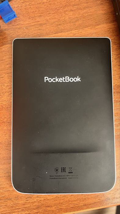 Продам электронную книгу pocketbook