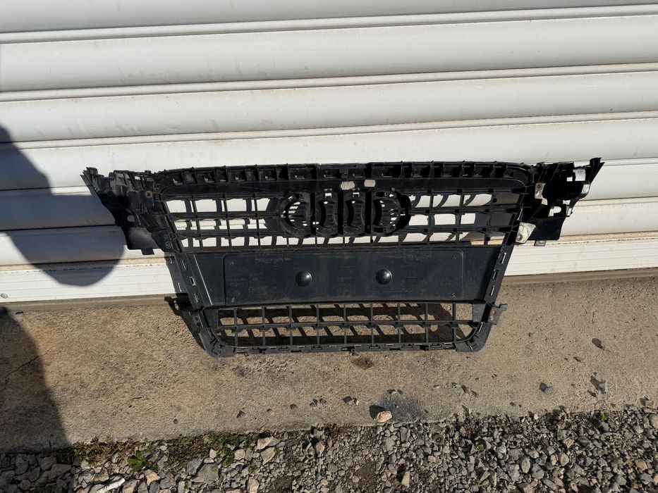 Решетка за Audi A4 B8 (2008-2012)