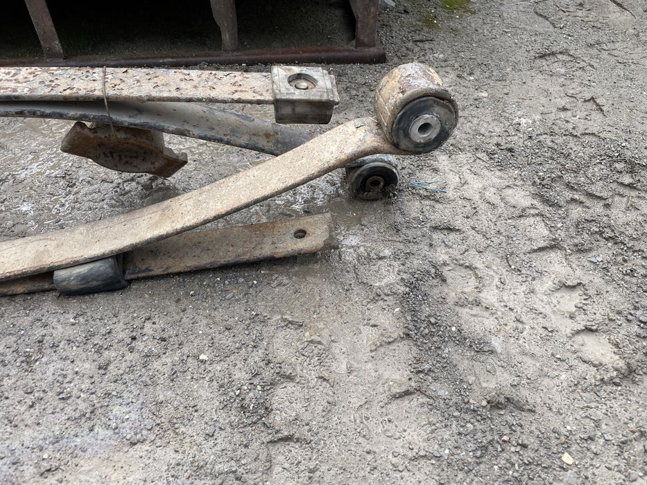 Ресори за ford trazit cannect tourneo /форд канект турнео 2006 г