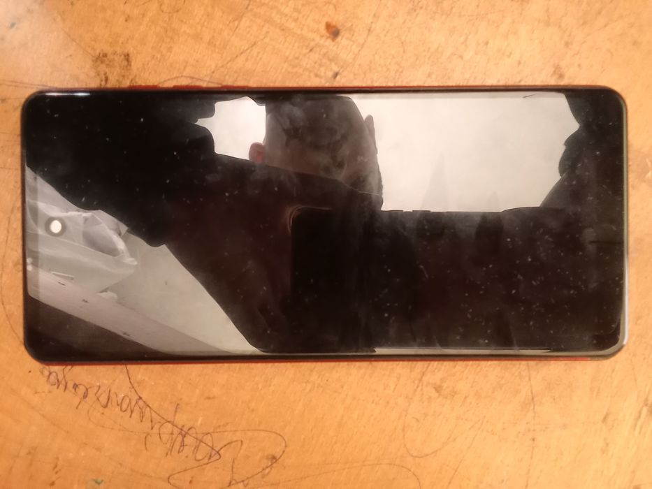 Arzon telefon BQ-6868L wife