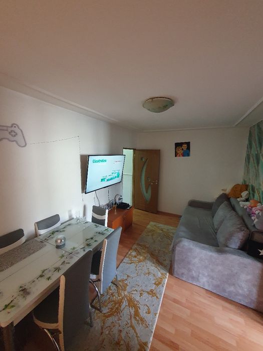 Vând apartament în Mioveni , proprietar !