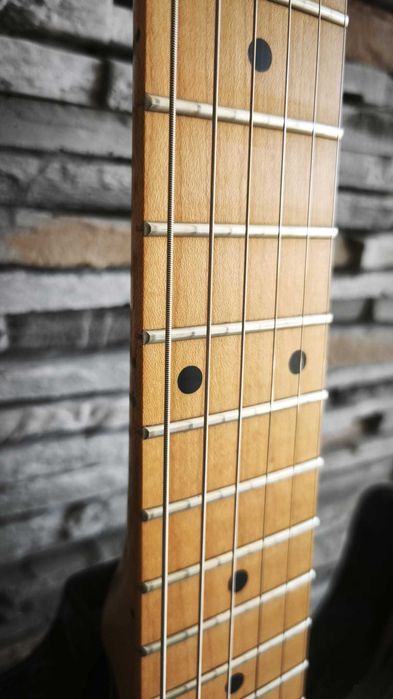 Chitară electrică Career Stratocaster – Black – Maple Neck – SSS – Micro-Tilt – Made in Korea