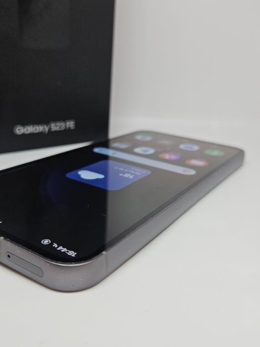 ТОП Samsung Galaxy S23 FE 5G 256Gb/8Ram Graphite + Кейсове + Протектори