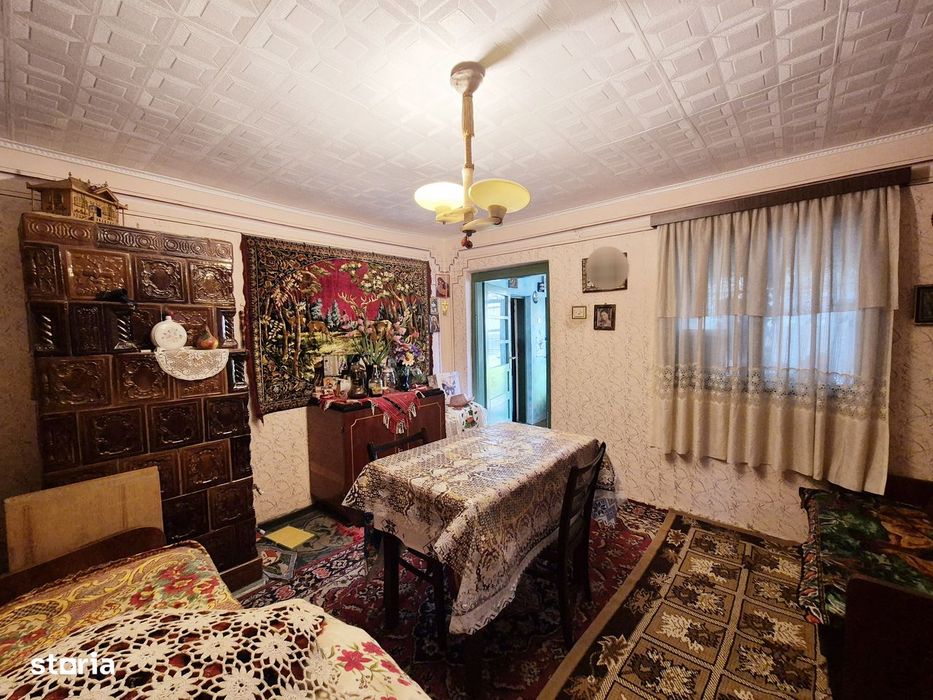 Casă din cărămidă și teren, Piatra-Neamŕ