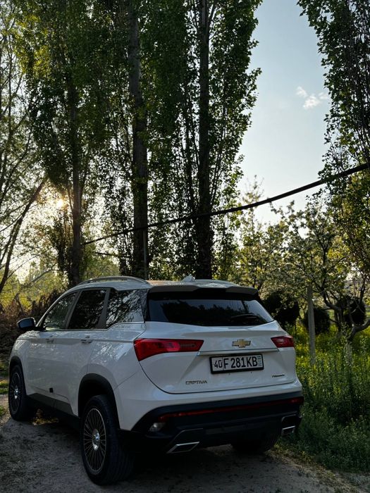 Chevrolet Captiva 5 sotiladi
