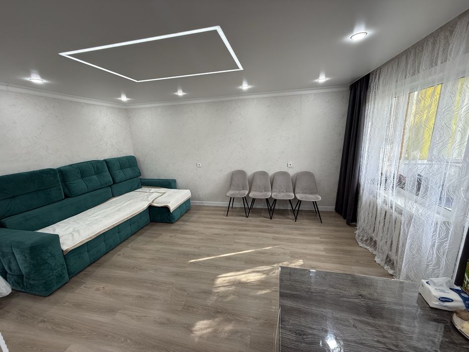 Продам квартиру 3 комнатную