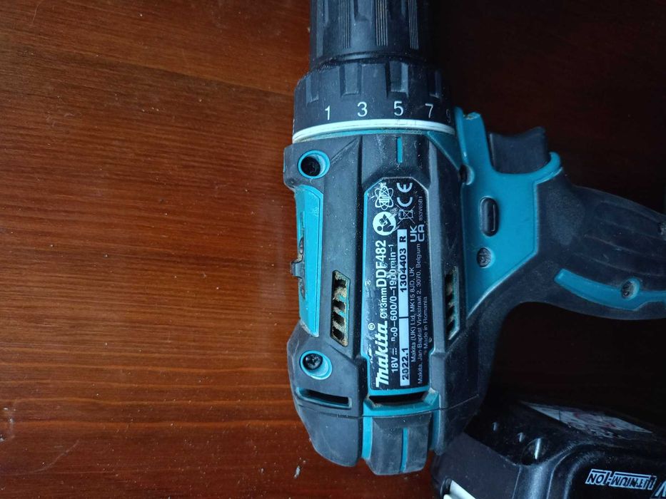 Машини Makita HM1213C SDS MAX, DGA511, DHR280, DTM51, DDF482, батерии BL1830 BL1840 BL1850 BL1860