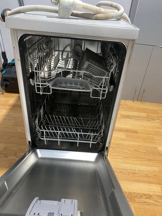 Посудомойка BOSCH