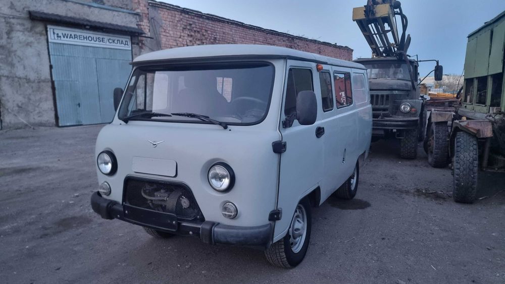 Продам Уаз Буханка 2017 года