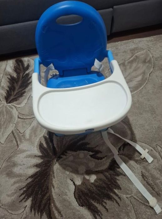 Înălțător/ scaun de masa copii