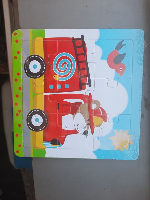 Дървени пъзели, дървено влакче
