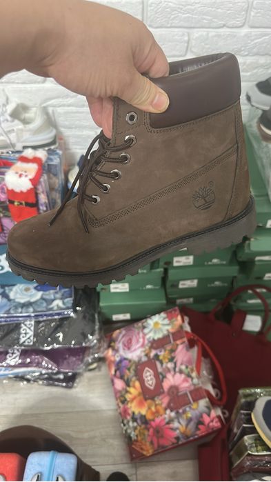 Тимбеленды , Лакосте