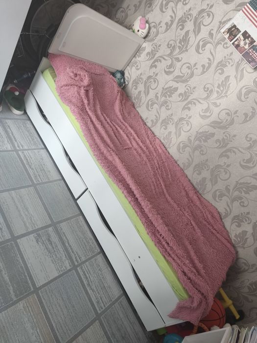 Продам кровать с ящиками