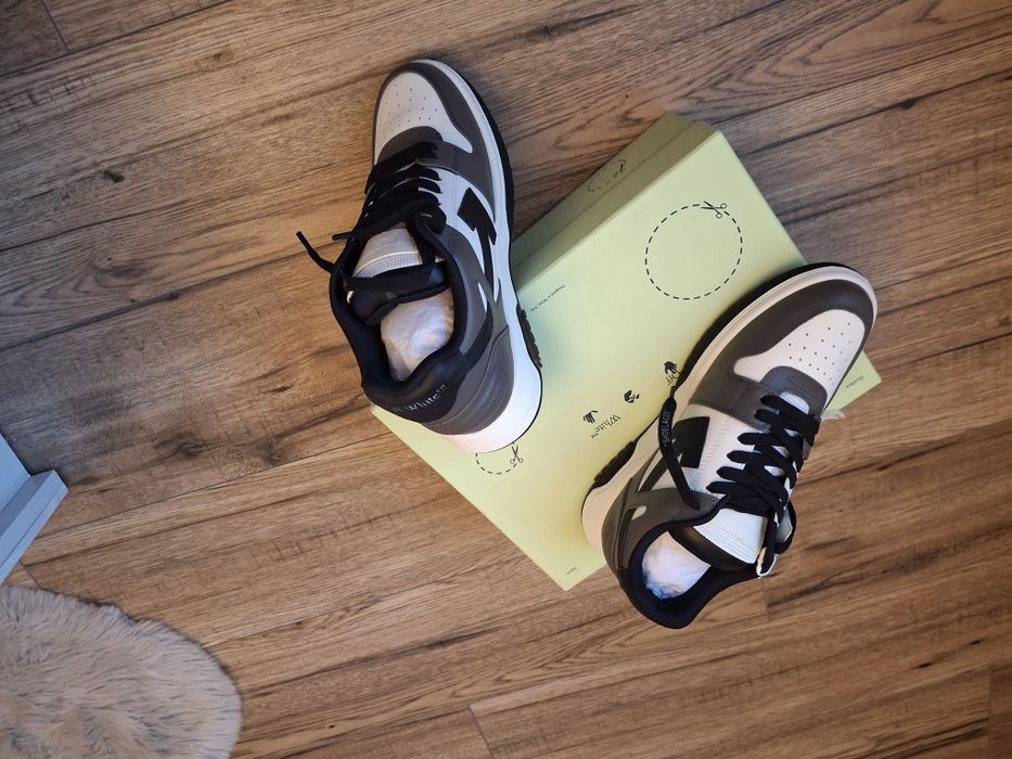 Сникърси OFF -WHITE