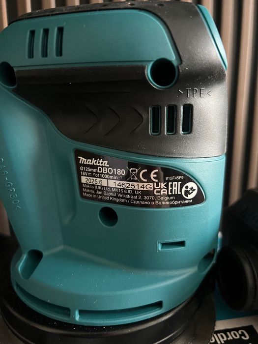 Ексцентриков шлайф Makita DBO180Z SOLO 18V - ЧИСТО НОВ