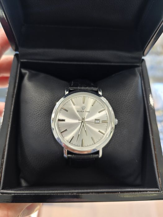 Серебрянные часы Сильвер тайм, ультротонкие.