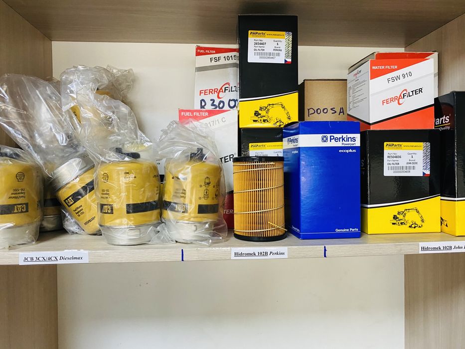 Запчасти на jcb3/4cx