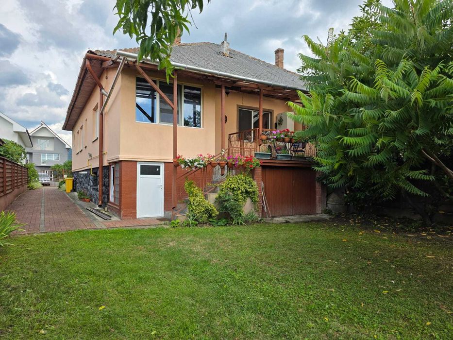 Casă primitoare de vânzare în Seini, aproape de centrul orașului