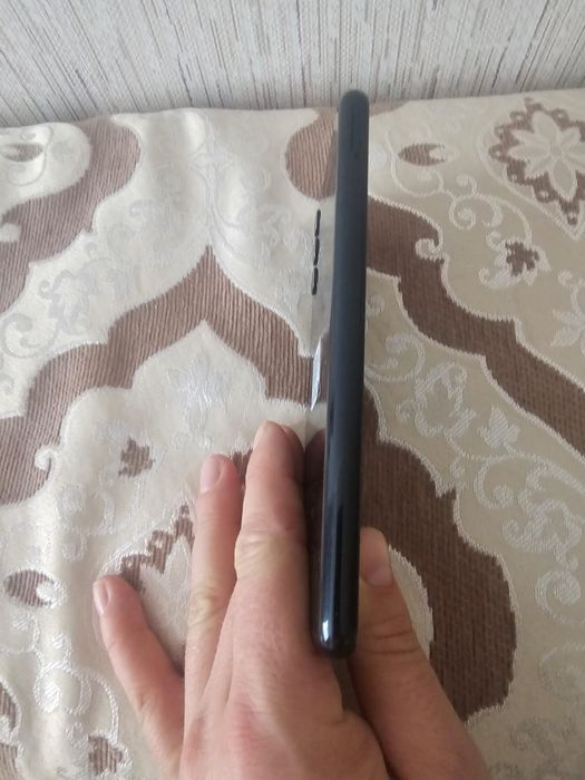 Продам телефон смартфон Samsung самсунг а04