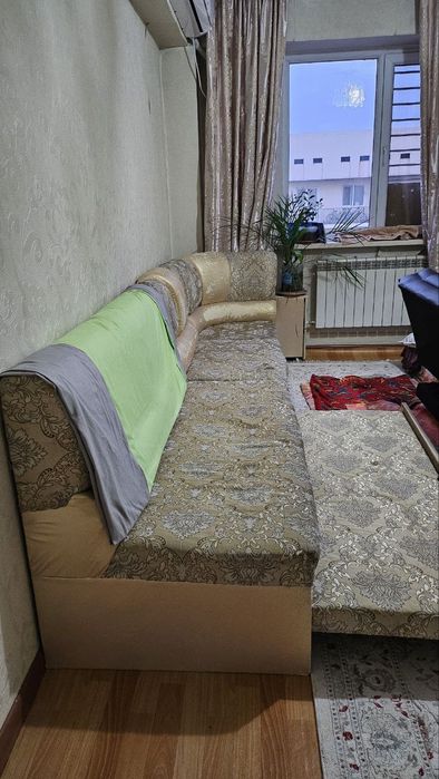 Диван раскладной б/у