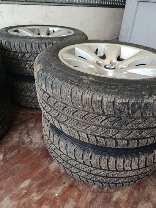 Vând jante   BMW originale!