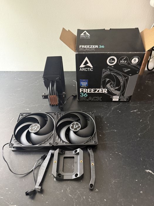 Cooler procesor Arctic Freezer 36 black