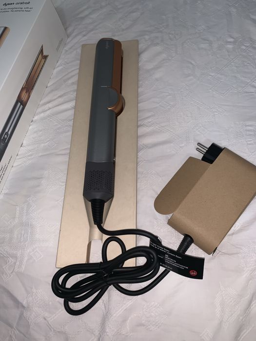 Dyson Airstrait Placa de Par