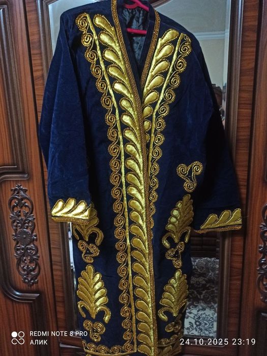 Зар чапон сотилади