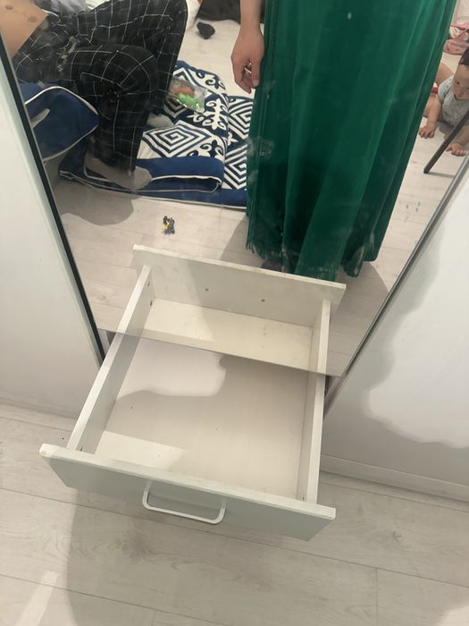 Продаю шкаф для спальни