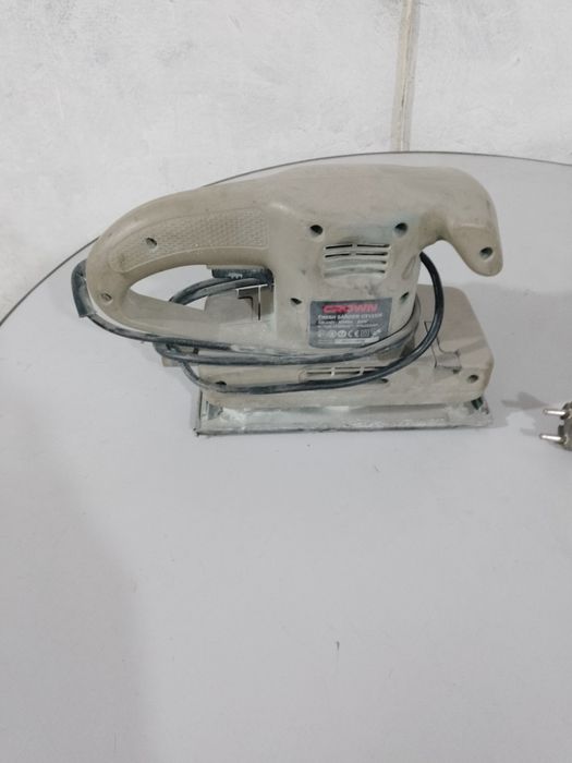 Улица Азаттык дом51 шлифмашина