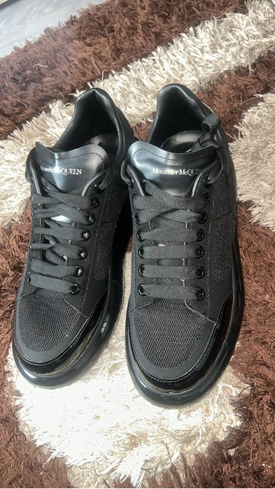 Vand adidasi alexander McQUEEN marimea 43  noi