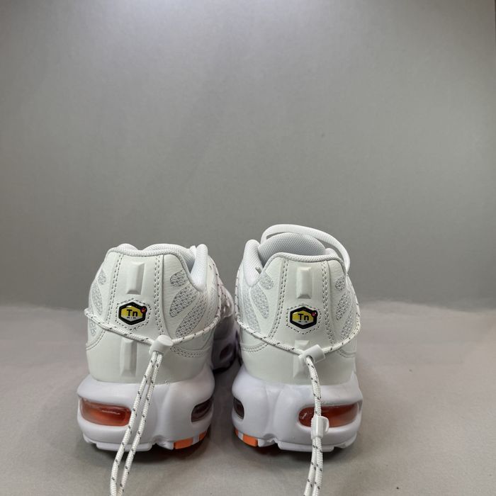 Nike Air Max Plus TN "Utility White Orange" НОВИ! Ориг