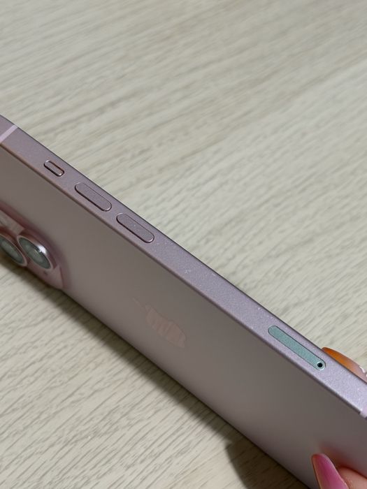 iPhone 15 pink 256 gb