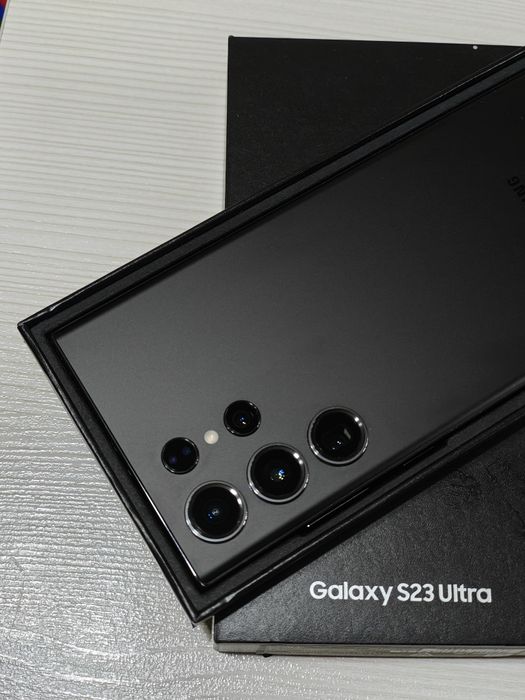 Samsung S23 Ultra 512 gb Ram 12 5G EAC
