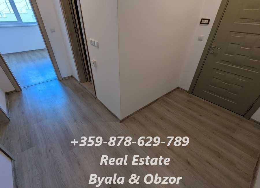 Продава се Двустаен апартамент в Бяла - 83 кв.м за 950 €/кв.м - Снимка #12