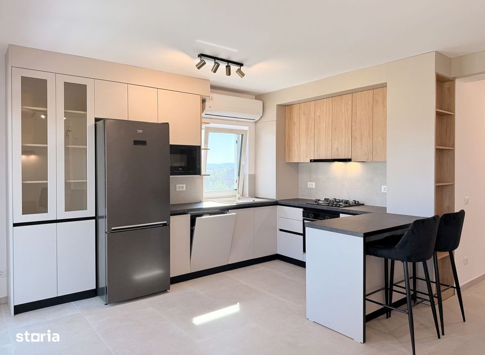 Apartament de lux 80 mp mobilat de închiriat bloc nou Ipotești,Suceava