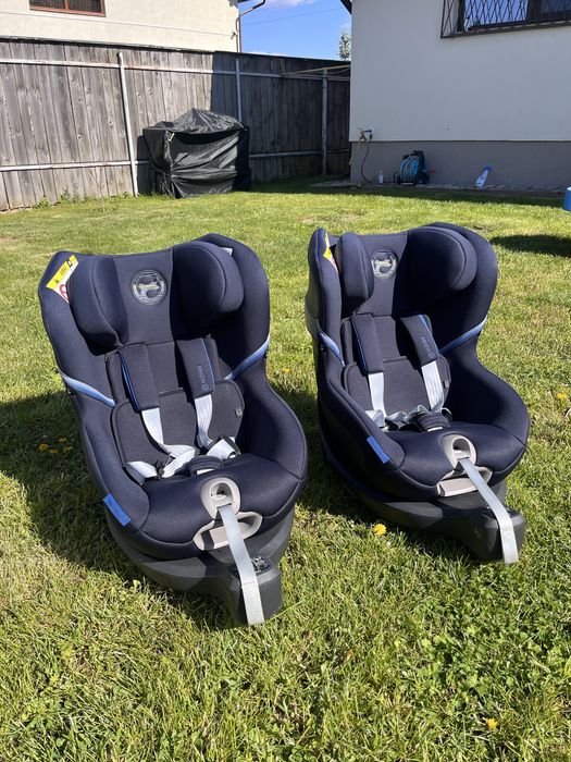 Scaun Auto Cybex Sirona S2 I-Size cu Rotire 360 de Grade Navy Blue, 0 - 18 kg