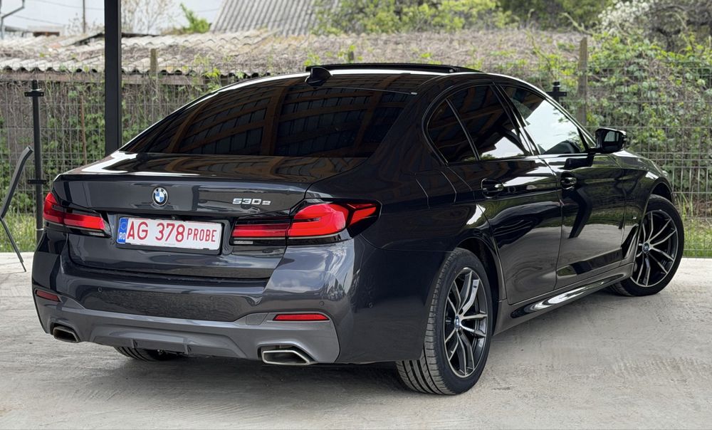 Bmw 530e M pack 2.0benzina 292cp euro 6 plug in hybrid trapa camera navi mare Rar efectuat KM reali/buy/back/rate