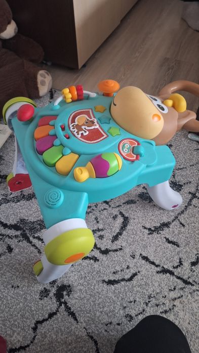 Antemergatorul - Masa de activitati de la B-Kids