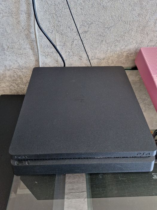 Продам Ps4 Sony Playstation 4