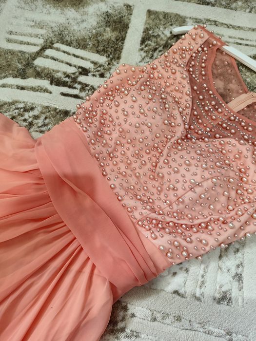 Женские вечерний платье