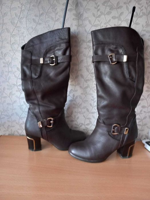 Сапоги женские!!