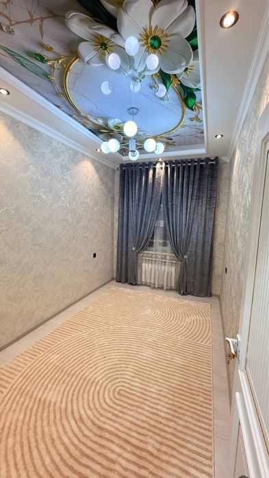 Продается 2 комн квартира в Алгоритме V009