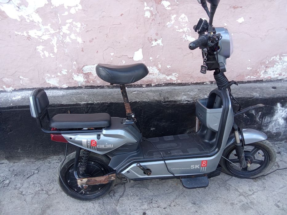 Продам электро скутер